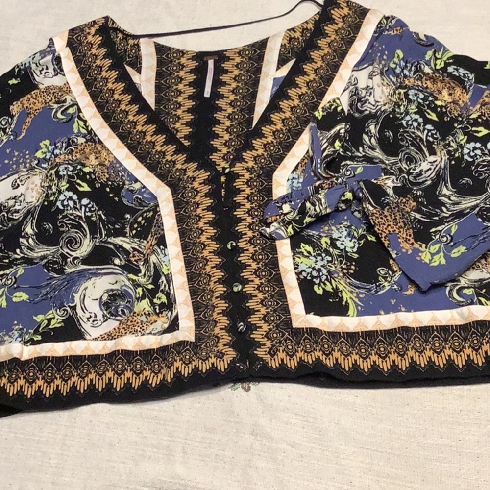 Free People | Catch me if you can blouse top Size S
